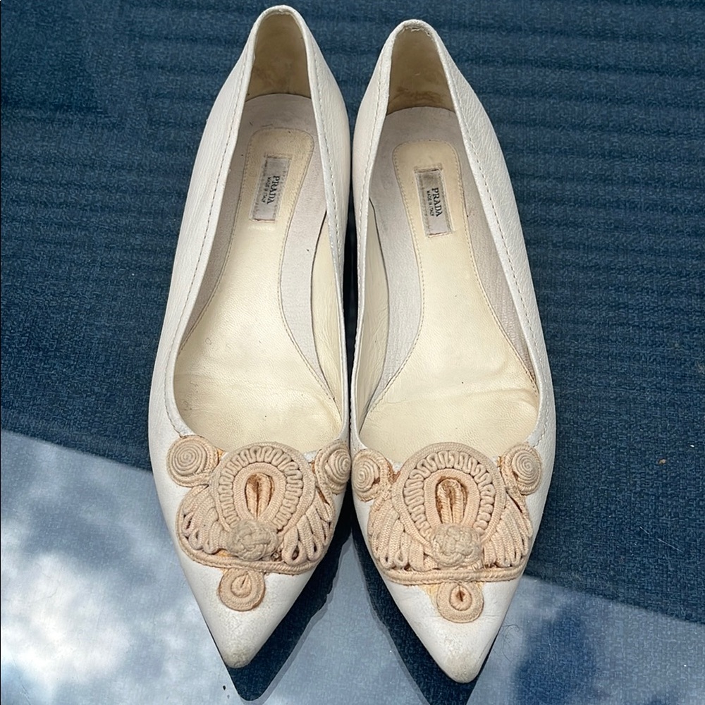 Prada Elegant Cream Embroidered Women's Flats
